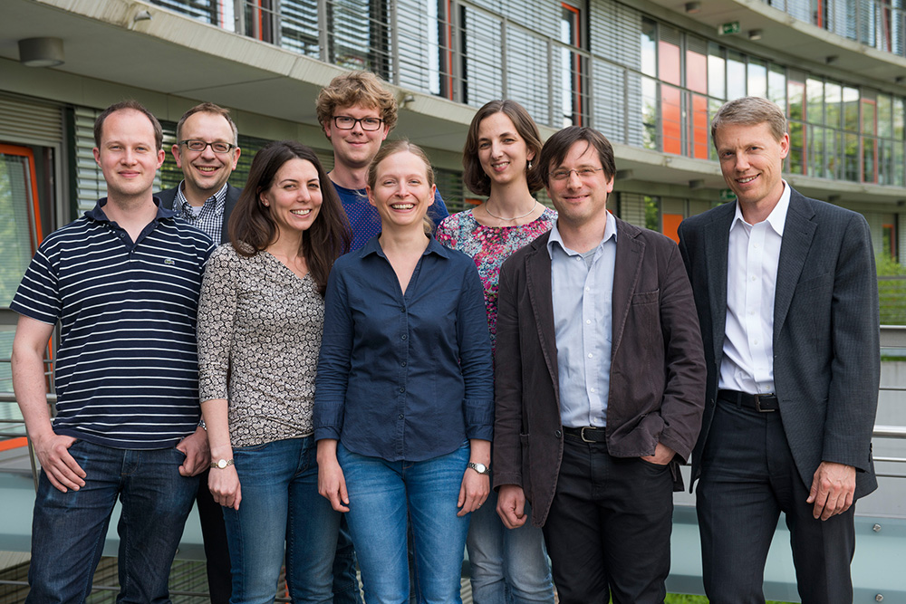 Dr. Thomas Zillinger, Dr. Christoph Coch, Eva Bartok, Steven Wolter, Dr. Anna-Maria Herzner, Dr. Marion Goldeck, Dr. Martin Schlee und Prof. Dr. Gunther Hartmann