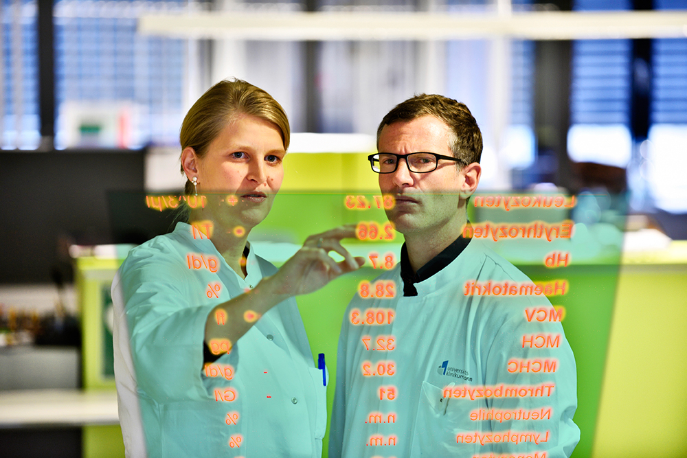 Prof. Dr. Dominik Wolf und Dr. Annkristin Heine