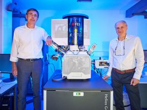 Prof. Dr. Alf Lamprecht vom Pharmazeutischen Institut und Prof. Dr. Dieter O. Fürst vom Institut für Zellbiologie der Universität Bonn