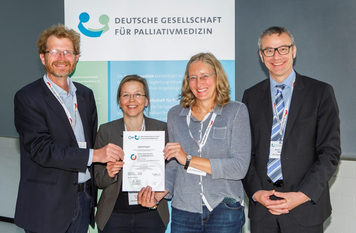 Qualität gesichert: Palliativstation des Uniklinikums Bonn erhält Zertifizierung der Deutschen Gesellschaft für Palliativmedizin