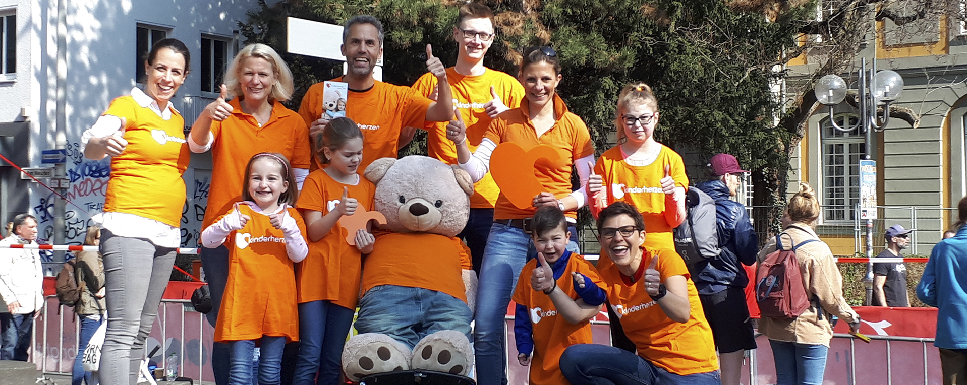 Gruppenbild Bonner Herzkinder laufen Marathon