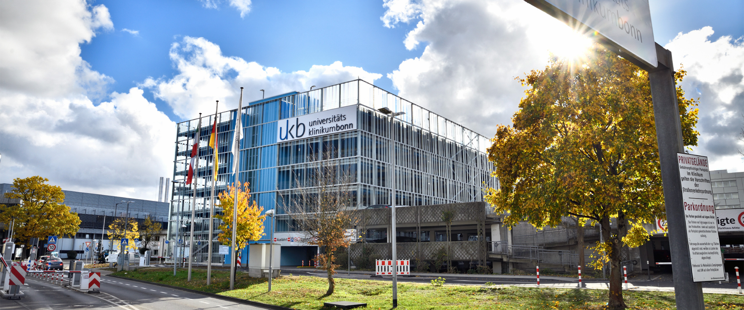 Haupteingang Universitätsklinikum Bonn