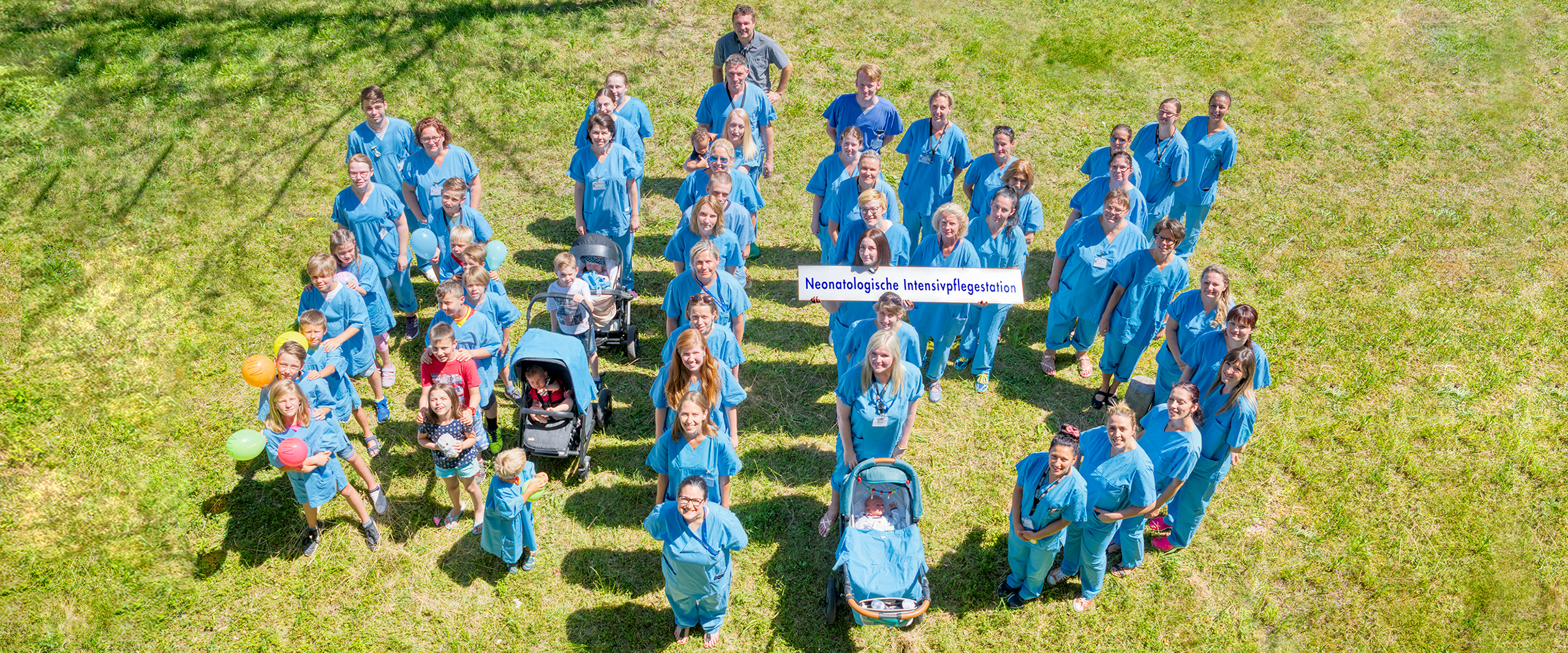 Team der Früh- und Neugeborenenintensivpflegestation am UKB