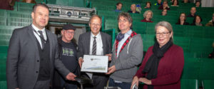 Peter Grell, Leiter Facility Management, Peter Bürkner, Mobilitätsmanager, Prof. Dr. Wolfgang Holzgreve, Vorstandsvorsitzender und Ärztlicher Direktor am UKB, Andreas K. Bittner, 1. Vorsitzender ADFC Münsterland und Ute-Andrea Ludwig, Pressesprecherin UKB