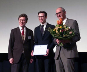 Prof. Gerd Geerling, RWA-Vizepräsident (links), Dr. Maximilian Pfau (Mitte), Prof. Markus Kohlhaas, RWA-Präsident (rechts)