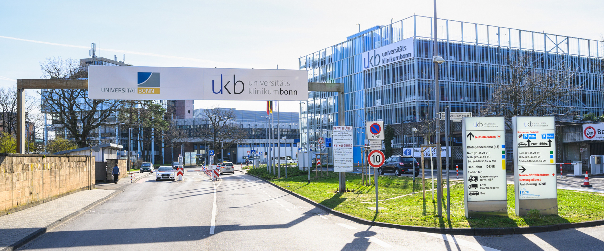 Haupteinfahrt Universitätsklinikum Bonn