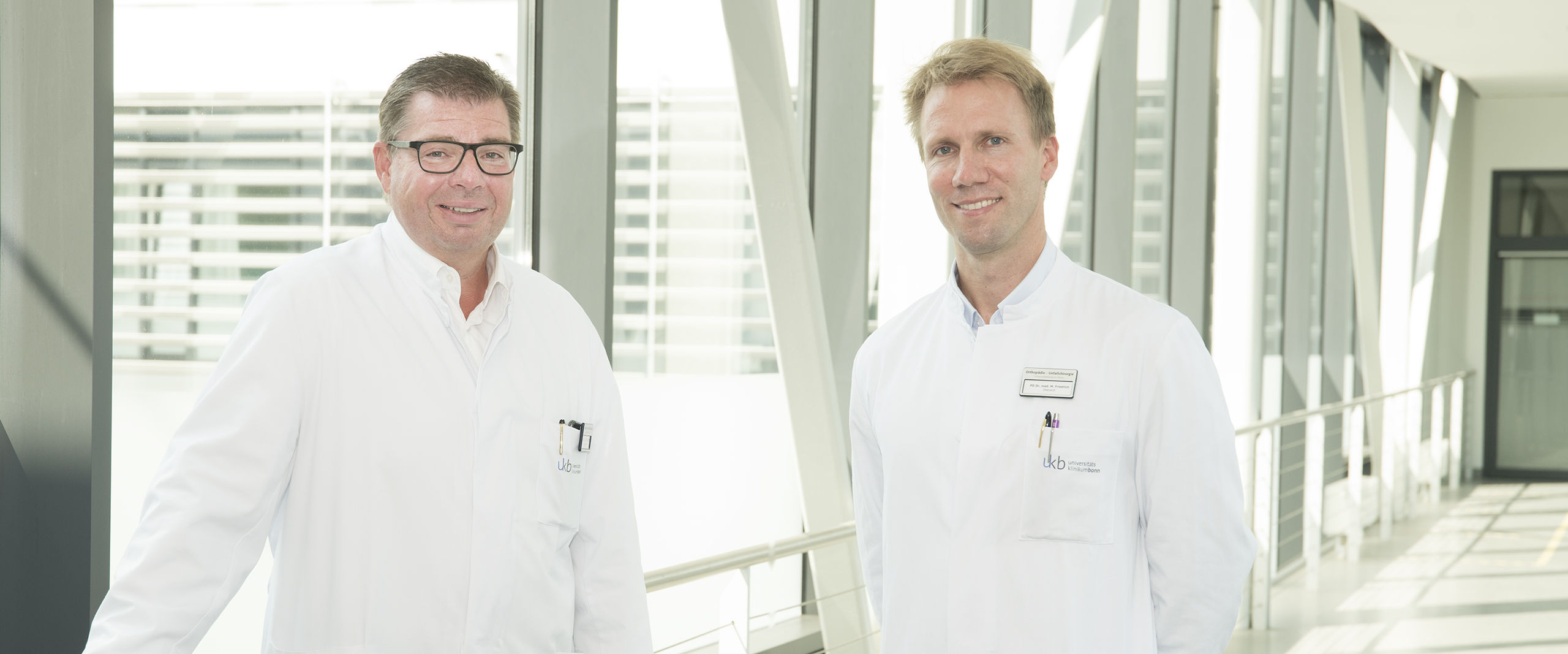 Prof. Dr. med. Dieter C. Wirtz und Priv.-Doz. Dr. Max Friedrich von der Klinik und Poliklinik für Orthopädie und Unfallchirurgie am Universitätsklinikum Bonn