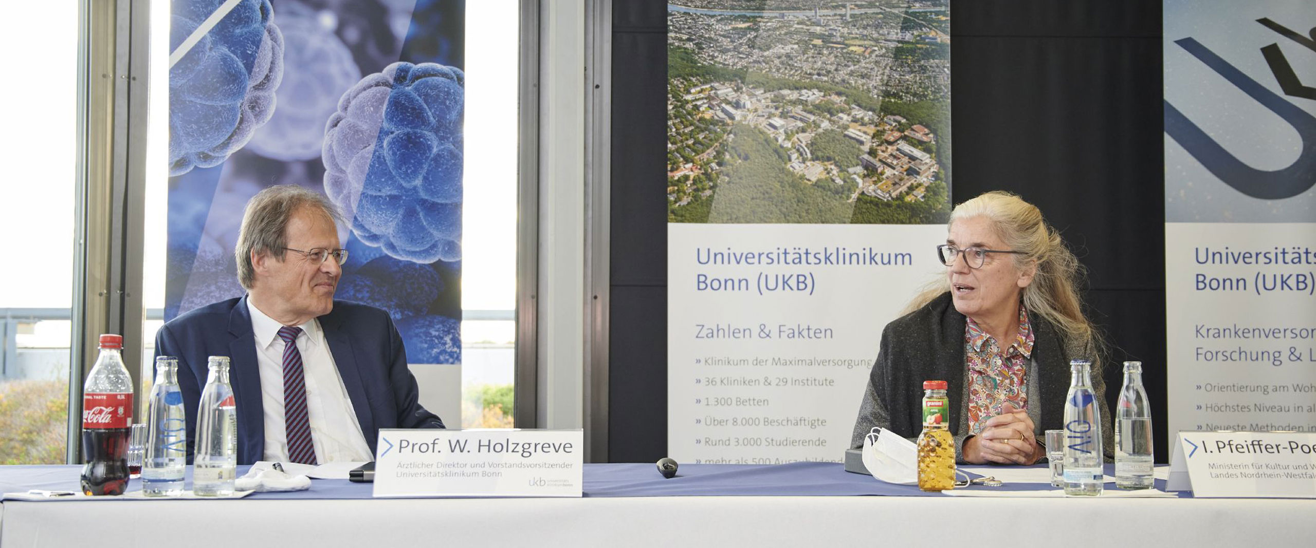 Ministerin für Kultur und Wissenschaft des Landes Nordrhein-Westfalen Isabel Pfeiffer-Poensgen besuchte das Universitätsklinikum Bonn