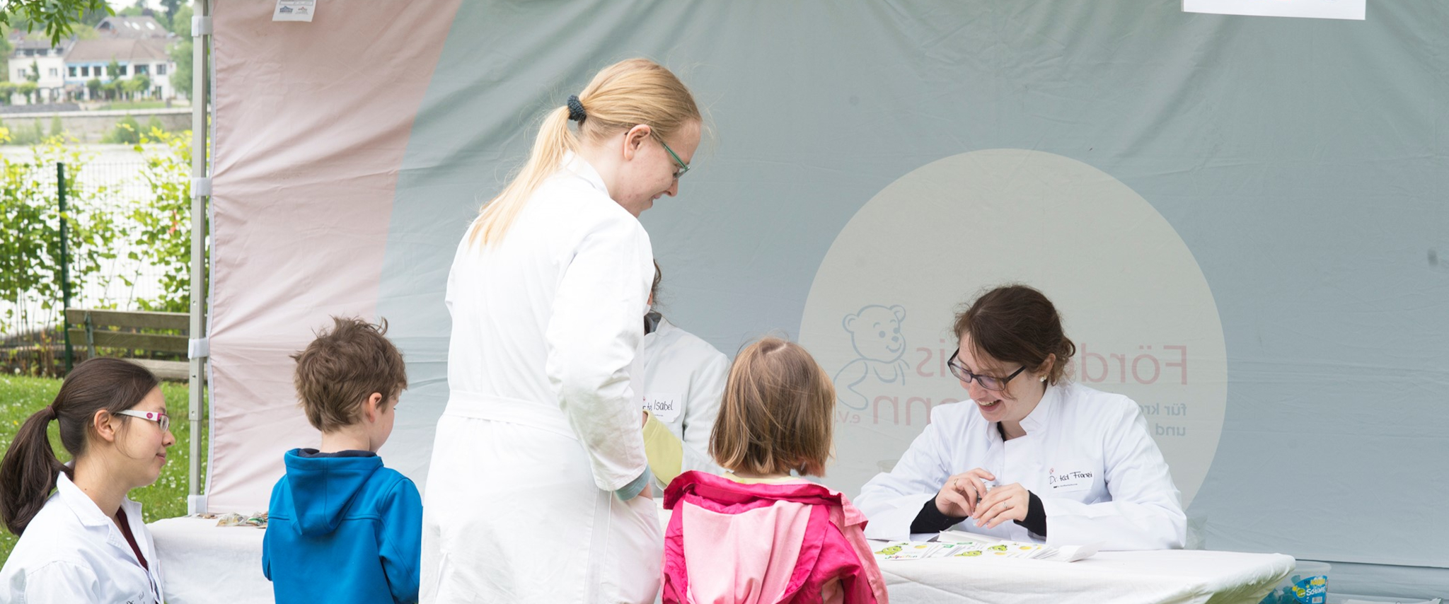 Doktor Teddy zur Kuscheltierstation!