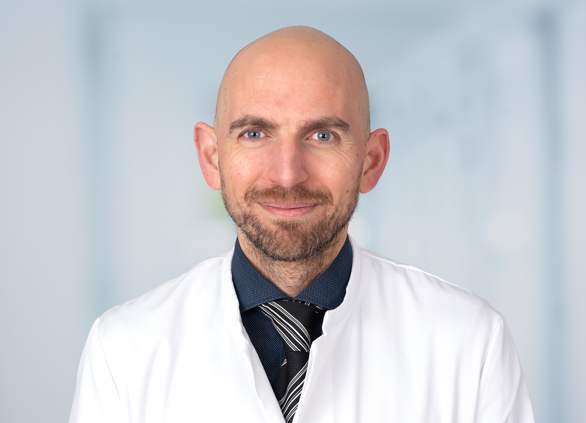 Dr. Karl Mercieca ist ein renommierter Glaukom-Experte und leitet die neue Sektion Glaukom am UKB.