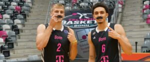 Telekom Baskets Bonn unterstützen gemeinsam mit der Klinik und Poliklinik für Urologie und Kinderurologie des UKB den Movember