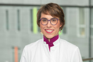 Prof. Anne-Katrin Pröbstel ist neue Direktorin der Klinik für Neuroimmunologie