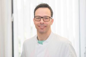 Dr. Martin Coenen