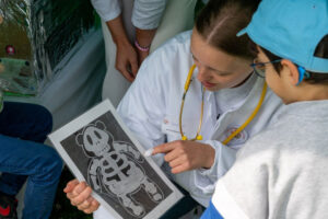 Spielerisch Medizin entdecken: In der Teddy-Klinik